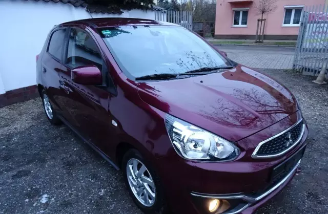 MITSUBISHI Space Star 