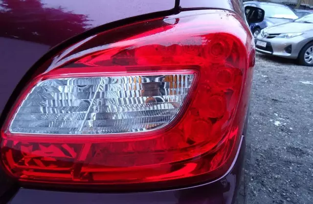 MITSUBISHI Space Star 