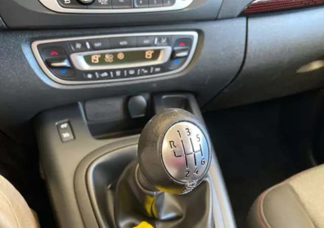 RENAULT Scenic 1.2 TCe Energy Privilege