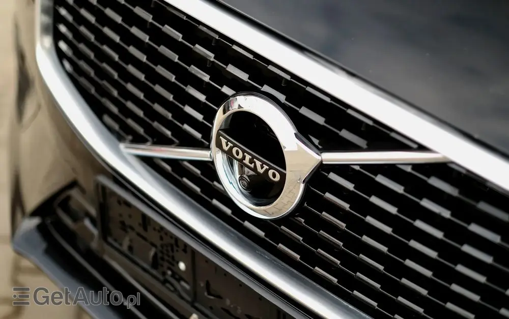 VOLVO XC 60 T6 AWD Geartronic RDesign