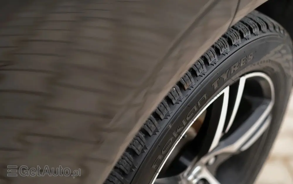 VOLVO XC 60 T6 AWD Geartronic RDesign