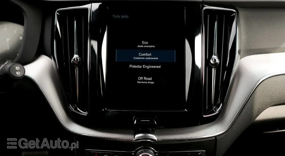 VOLVO XC 60 T6 AWD Geartronic RDesign