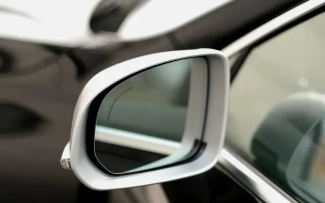 VOLVO XC 60 T6 AWD Geartronic RDesign