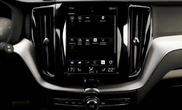 VOLVO XC 60 T6 AWD Geartronic RDesign