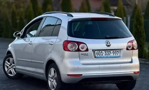 VOLKSWAGEN Golf Plus 