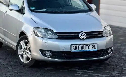 VOLKSWAGEN Golf Plus 