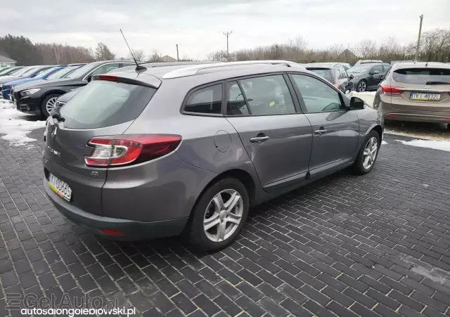 RENAULT Megane 