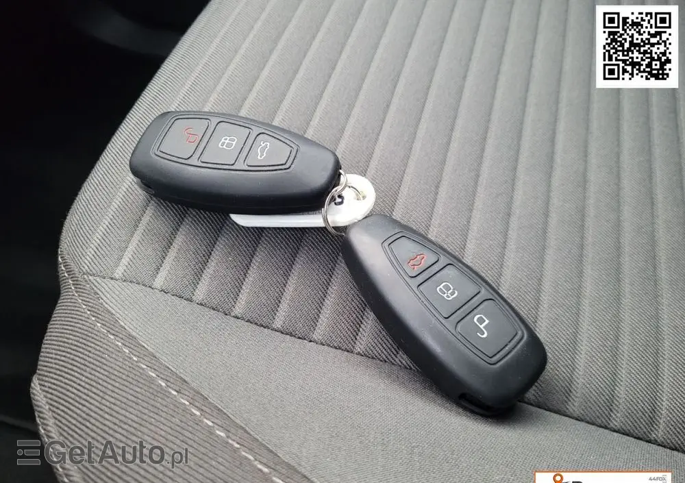 FORD C-MAX 1.0 EcoBoost Titanium ASS