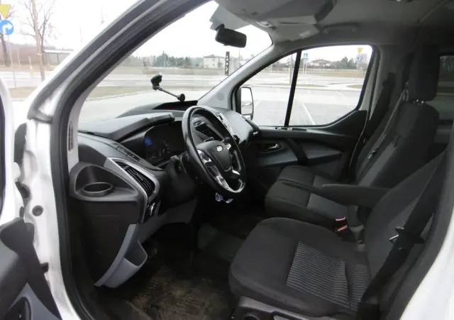 FORD Transit Custom 310 L2H1 Limited