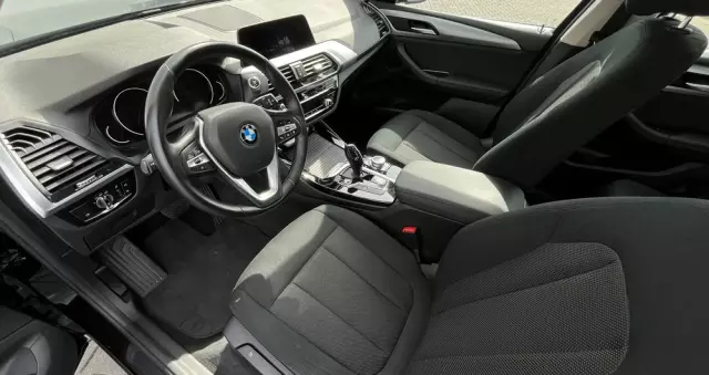 BMW X3 XDrive20d Business Edition