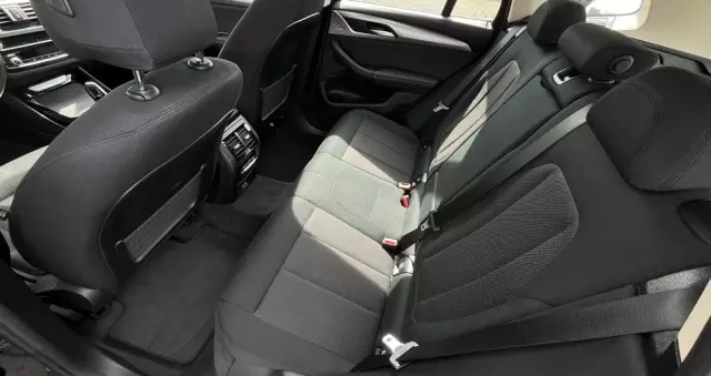 BMW X3 XDrive20d Business Edition