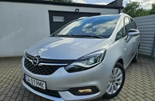 OPEL Zafira 