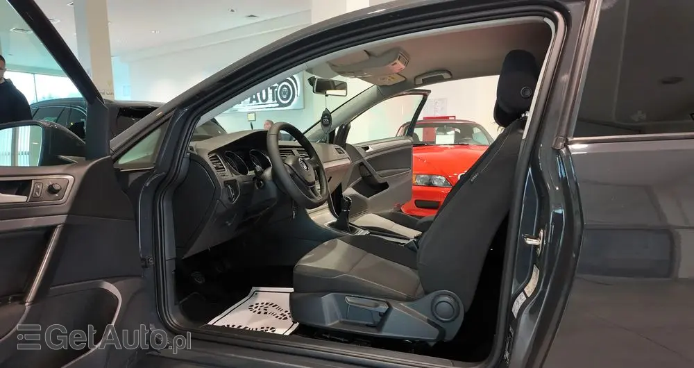 VOLKSWAGEN Golf 1.6 TDI BlueMotion Technology Cup