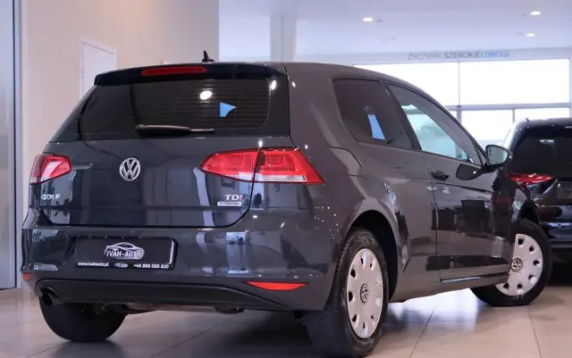 VOLKSWAGEN Golf 1.6 TDI BlueMotion Technology Cup