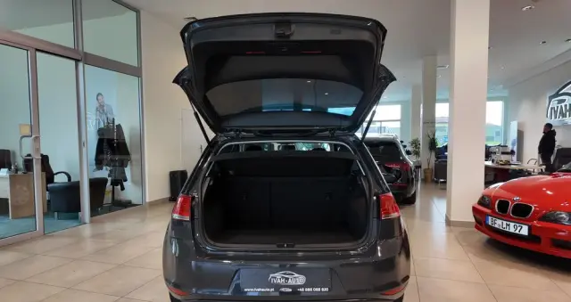 VOLKSWAGEN Golf 1.6 TDI BlueMotion Technology Cup