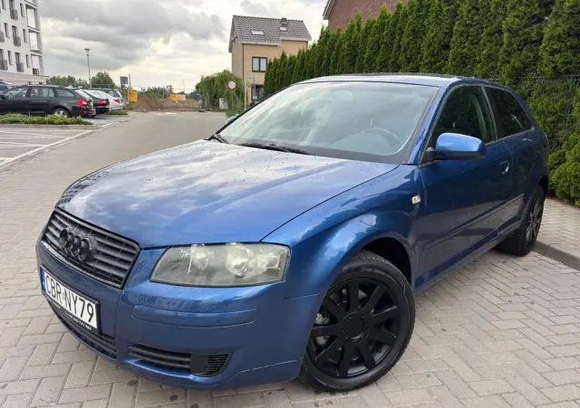 AUDI A3 3-drzwiowe 