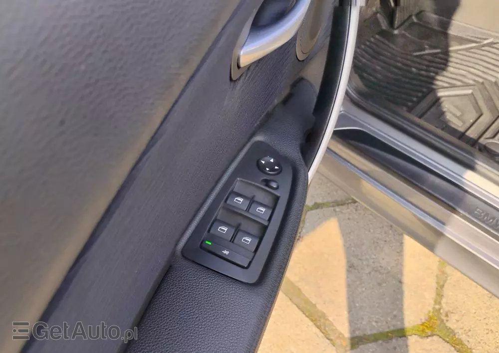 BMW Seria 1 118d xDrive