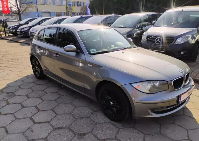 BMW Seria 1 118d xDrive