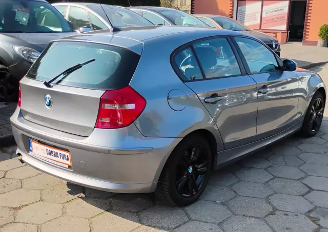 BMW Seria 1 118d xDrive