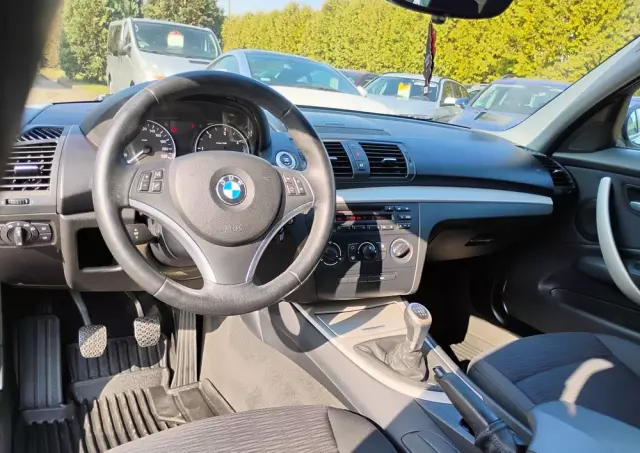 BMW Seria 1 118d xDrive