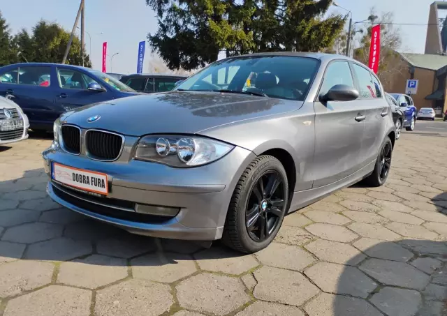 BMW Seria 1 118d xDrive