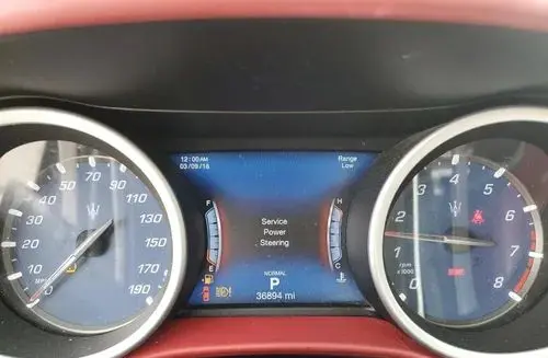 MASERATI Ghibli 
