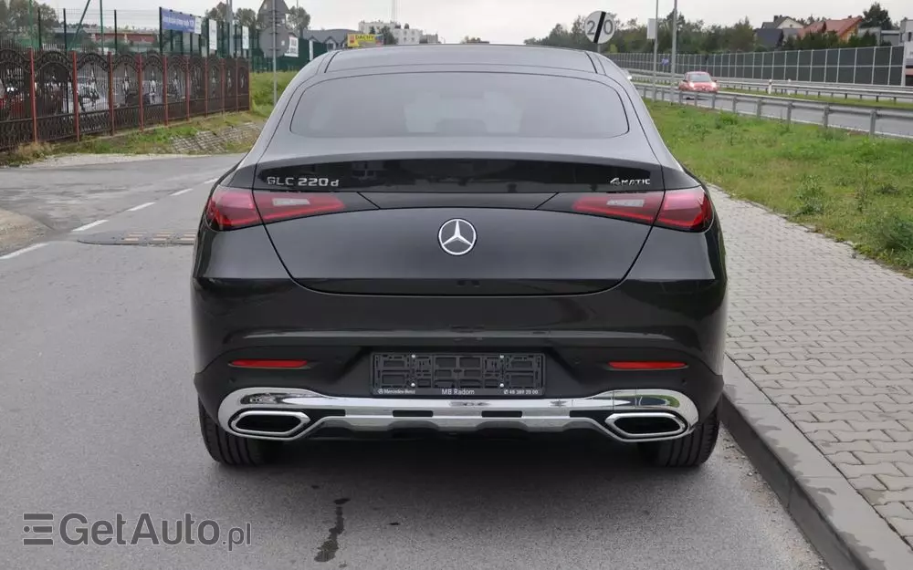 MERCEDES-BENZ GLC 