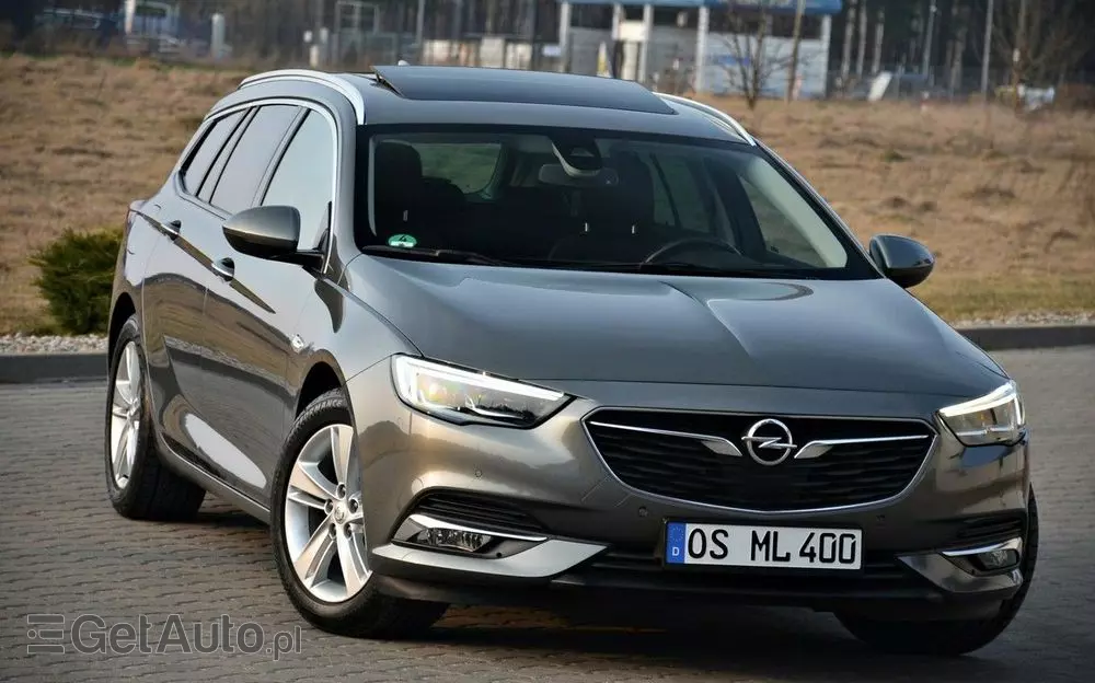 OPEL Insignia 