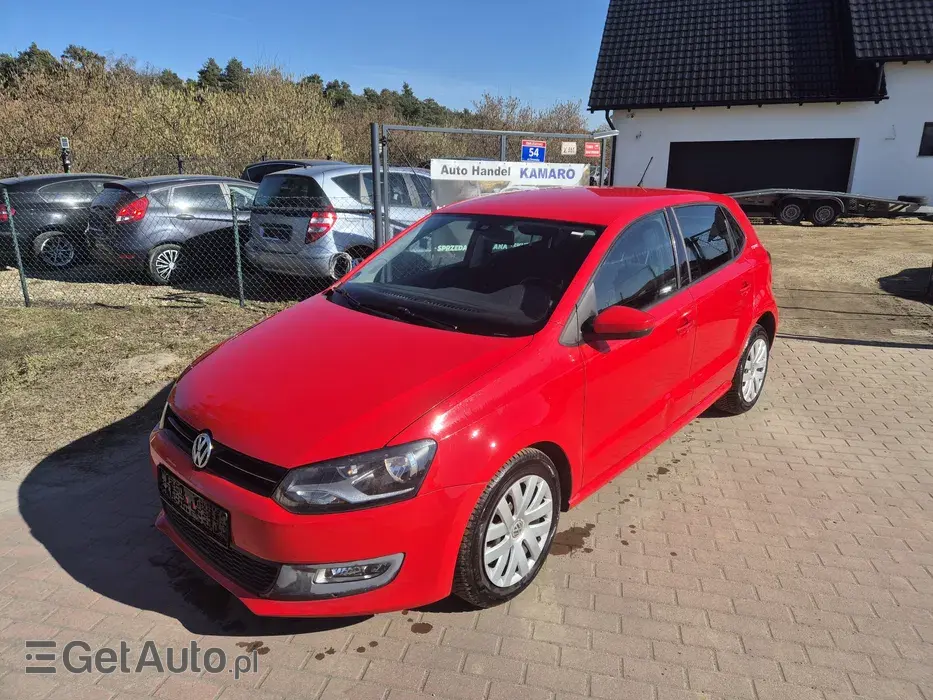 VOLKSWAGEN Polo Highline