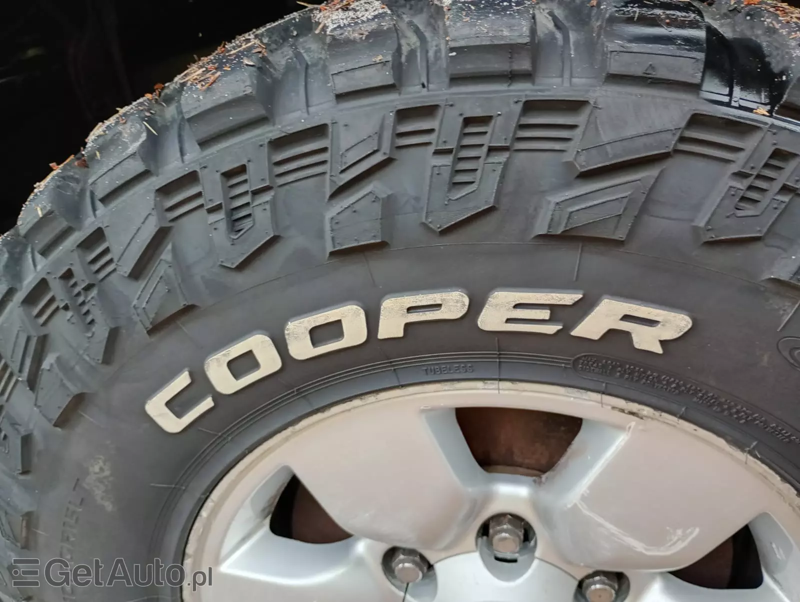 TOYOTA Hilux  2.5 D-4D SR5