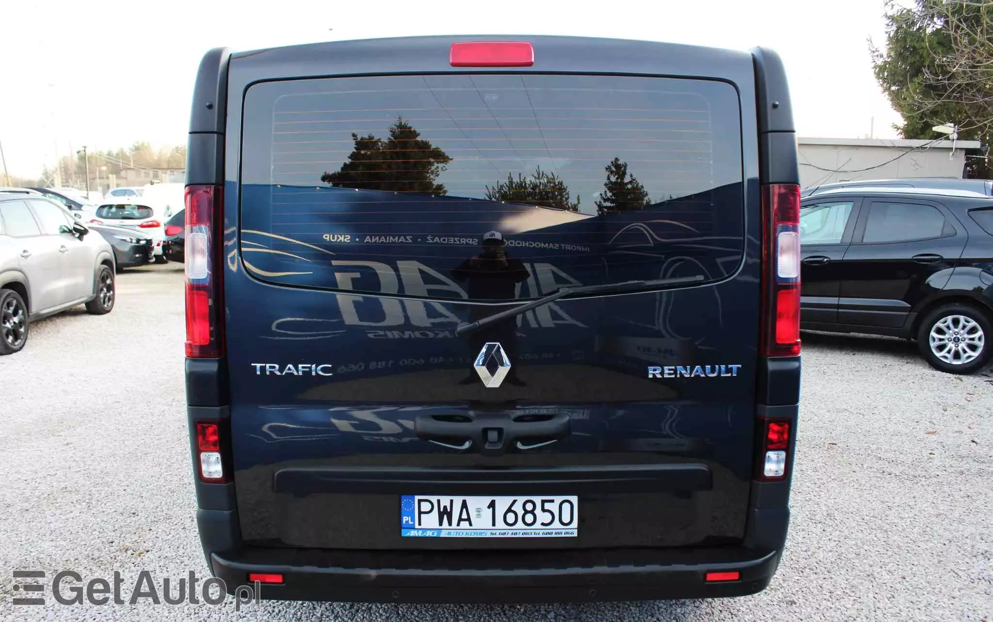 RENAULT Trafic 