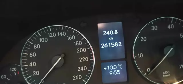 MERCEDES-BENZ Klasa C Classic