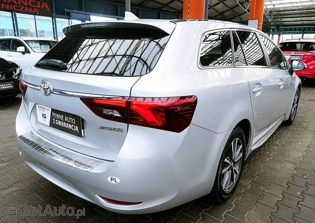 TOYOTA Avensis 