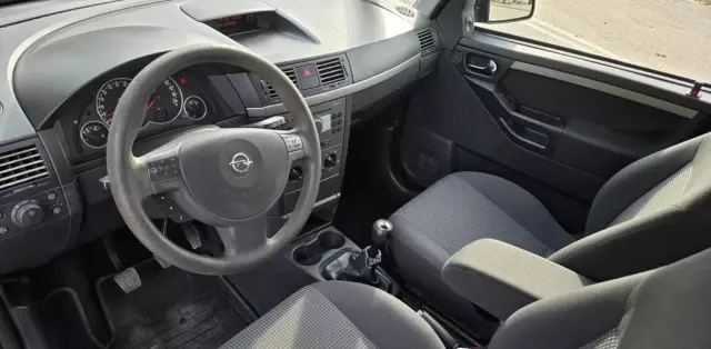 OPEL Meriva 
