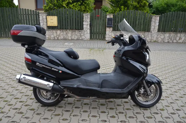SUZUKI Burgman 