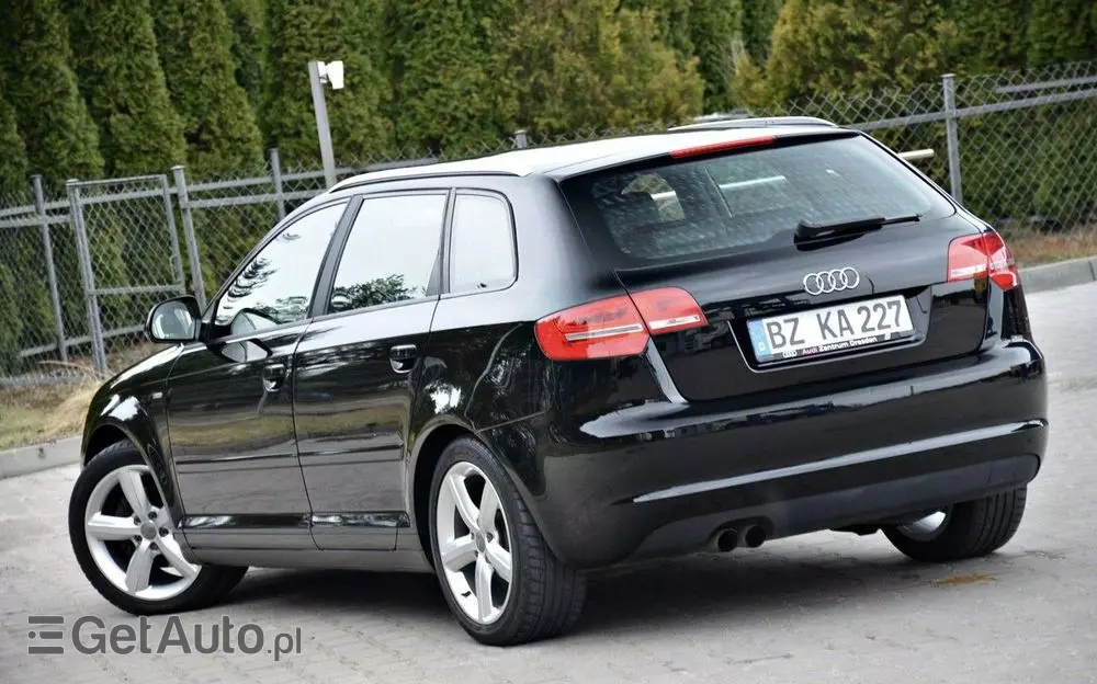 AUDI A3 