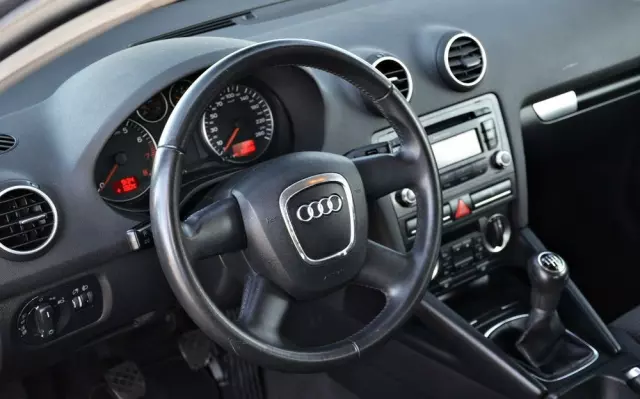 AUDI A3 