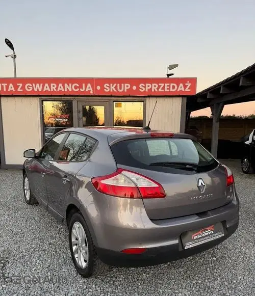 RENAULT Megane 