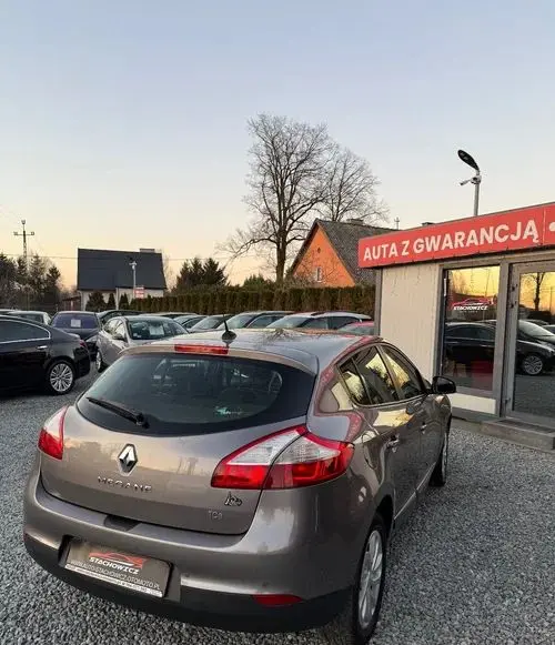 RENAULT Megane 