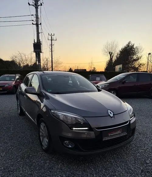 RENAULT Megane 