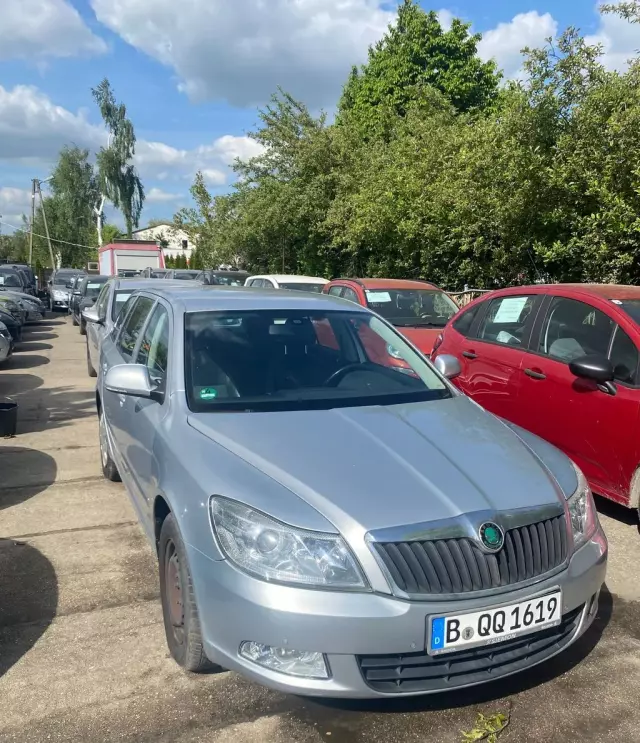 SKODA Octavia 