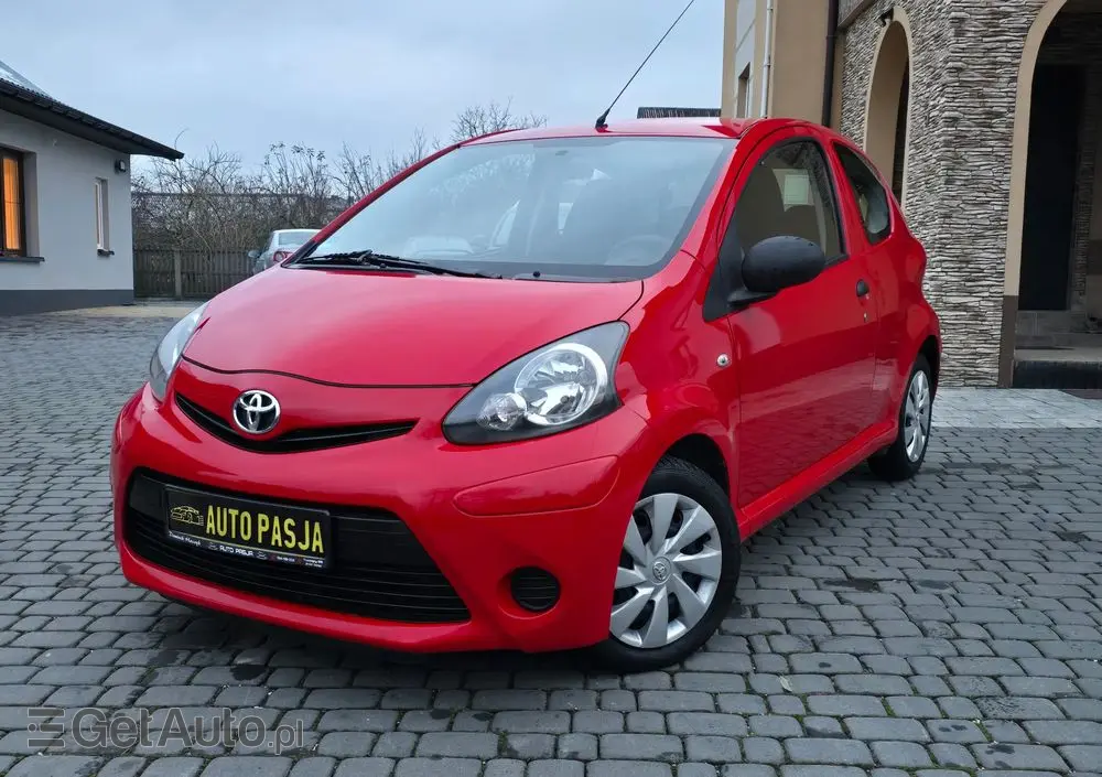 TOYOTA Aygo 1.0 VVT-i Gold