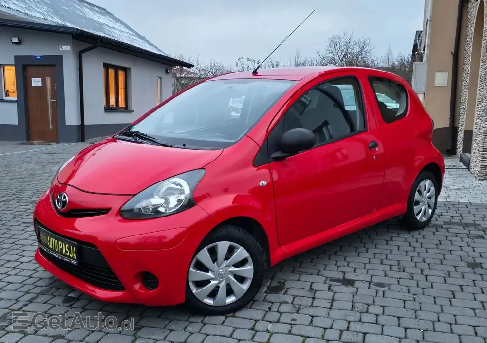 TOYOTA Aygo 1.0 VVT-i Gold