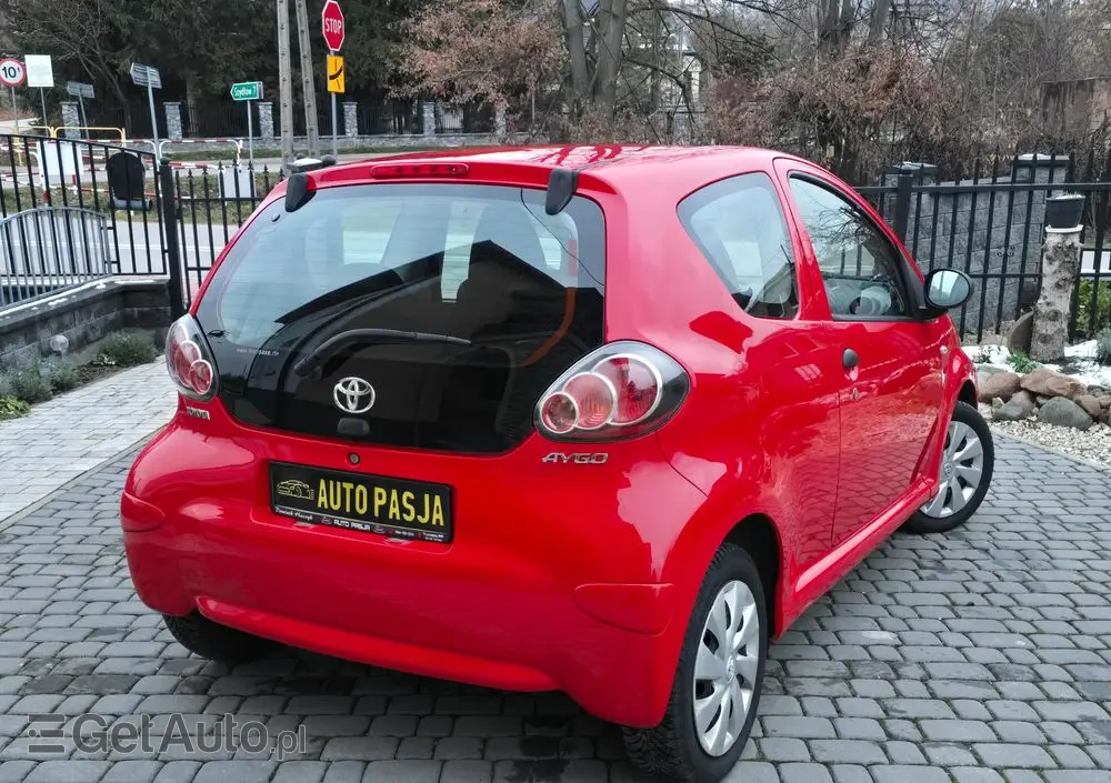 TOYOTA Aygo 1.0 VVT-i Gold