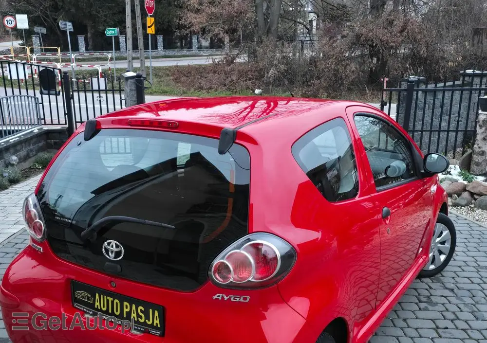 TOYOTA Aygo 1.0 VVT-i Gold