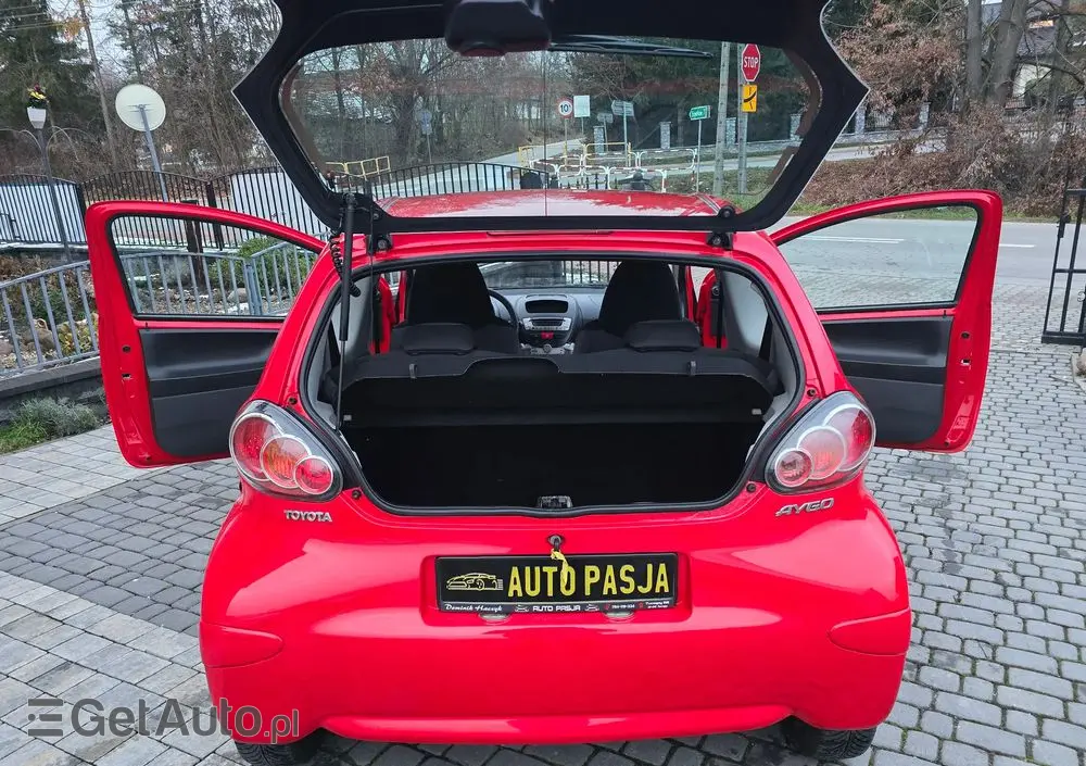 TOYOTA Aygo 1.0 VVT-i Gold
