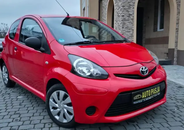TOYOTA Aygo 1.0 VVT-i Gold