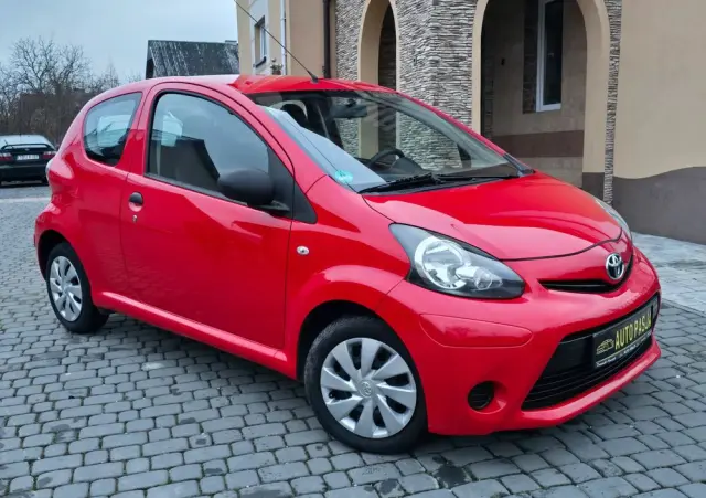 TOYOTA Aygo 1.0 VVT-i Gold
