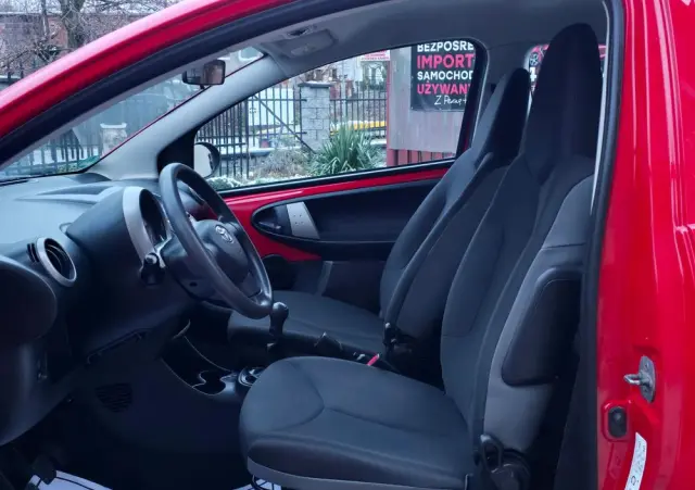 TOYOTA Aygo 1.0 VVT-i Gold