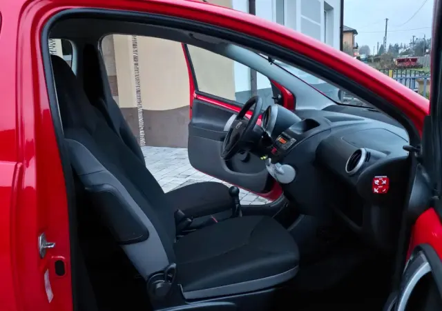 TOYOTA Aygo 1.0 VVT-i Gold